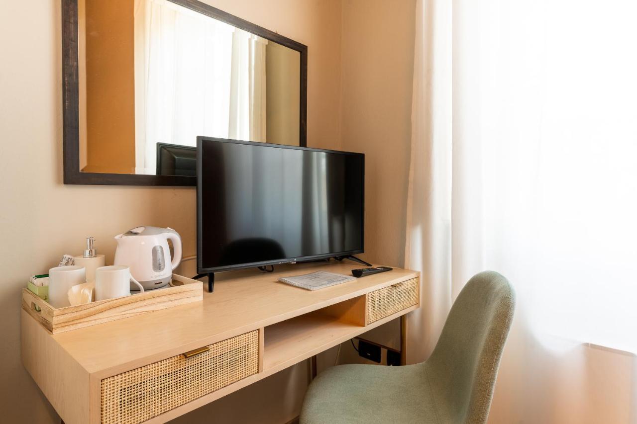 Stella Hotel Лука Екстериор снимка