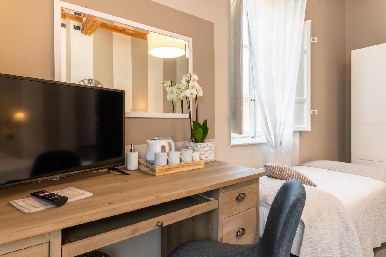 Stella Hotel Лука Екстериор снимка